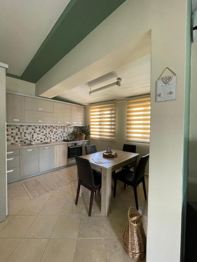 Ola Apartament 2 Saranda Extérieur photo