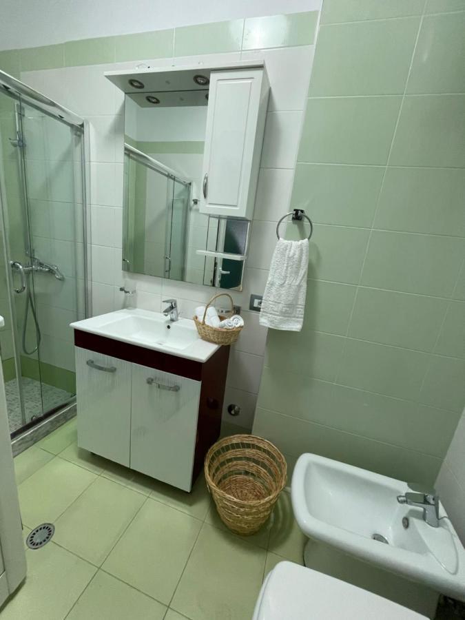 Ola Apartament 2 Saranda Extérieur photo